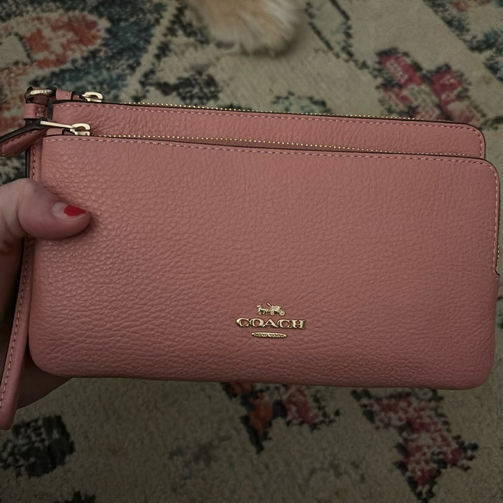 Coach blush clutch